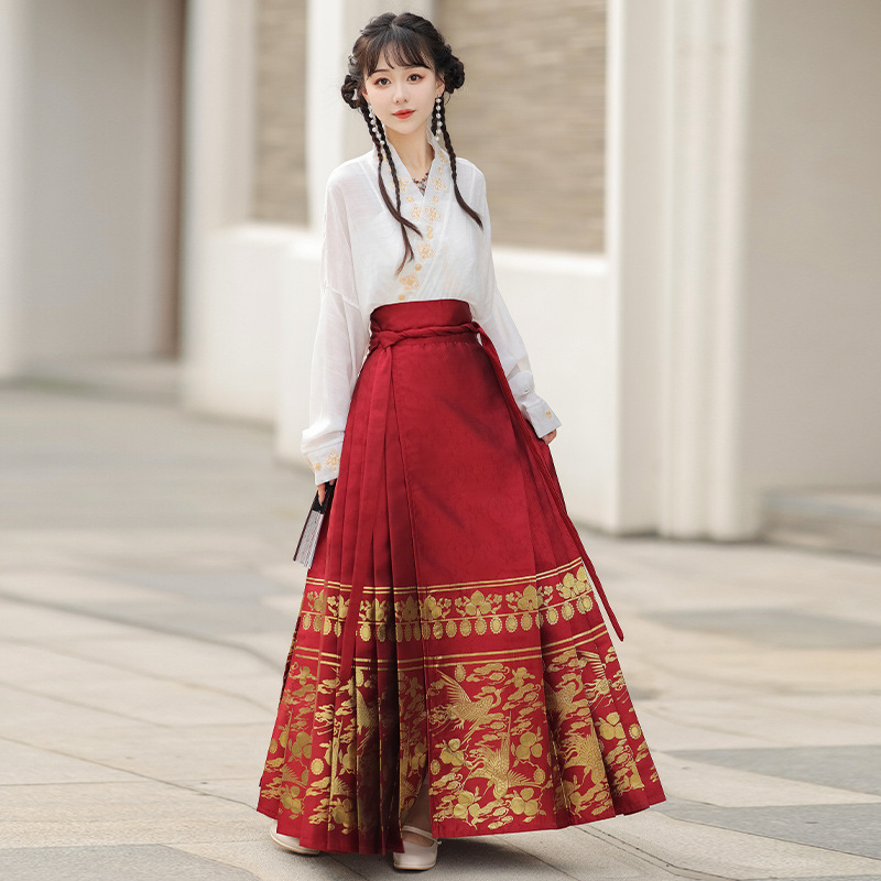 Maxi skirt autumn women's suit woven gold embroidered black and red temperament slimming National style Daily Hanfu toast clothing