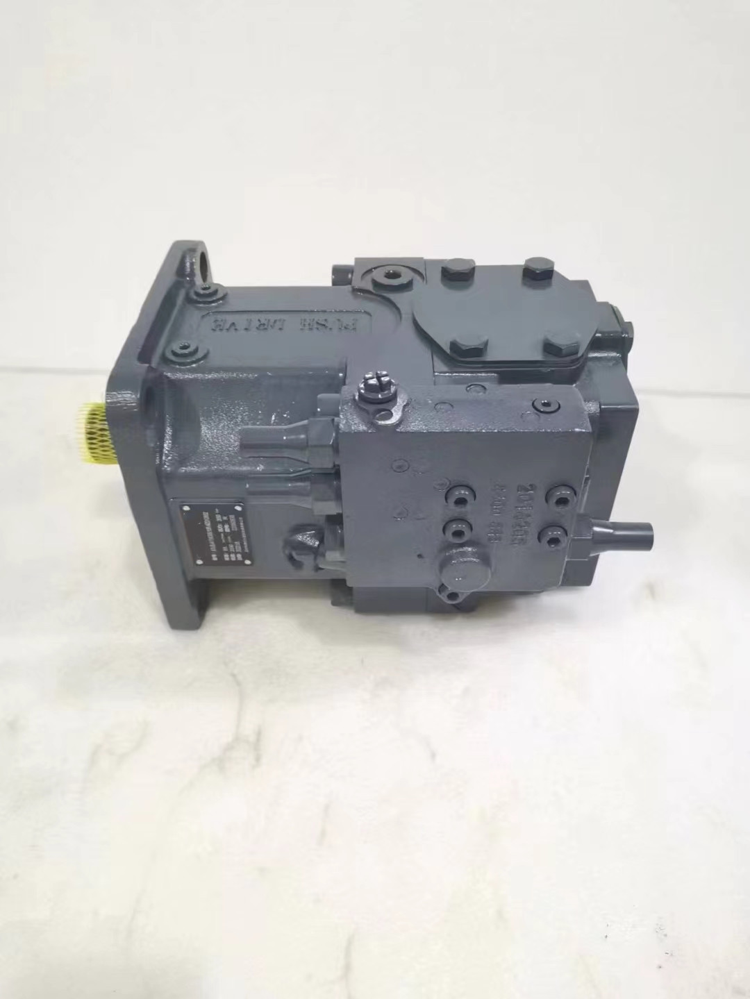 德国REXROTH力士乐柱塞泵A11VO40LR/10L-NTD12N00