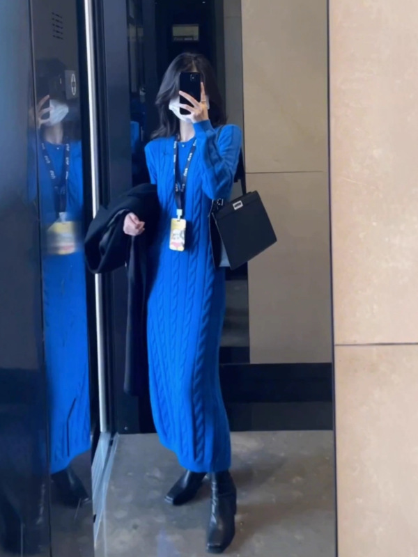 【现货】高级感超好看法式千金配大衣长裙蓝色针织毛衣内搭连衣裙|undefined