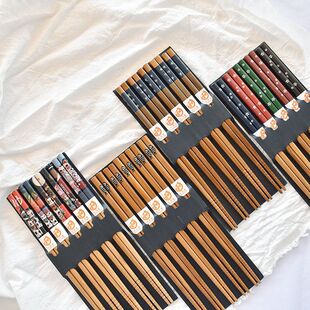 Bamboo Chopsticks for Home Use, Long Chopsticks with Pointed Tips, Non-Slip, Cute and Unique Wooden Chopsticks, 5 Pairs Set, Tableware with Chinese Style