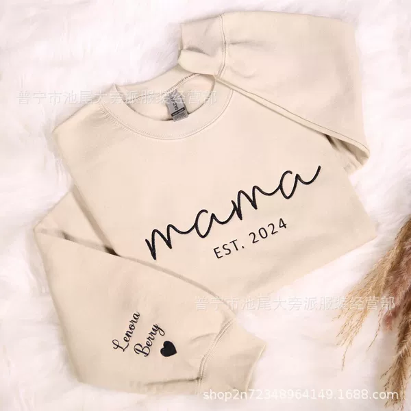 Cross-Border Foreign Trade Independent Website, Sweatshirt with Personalized Mom's Name on the Sleeve, Mother's Day Gift, Minimum Order One Piece