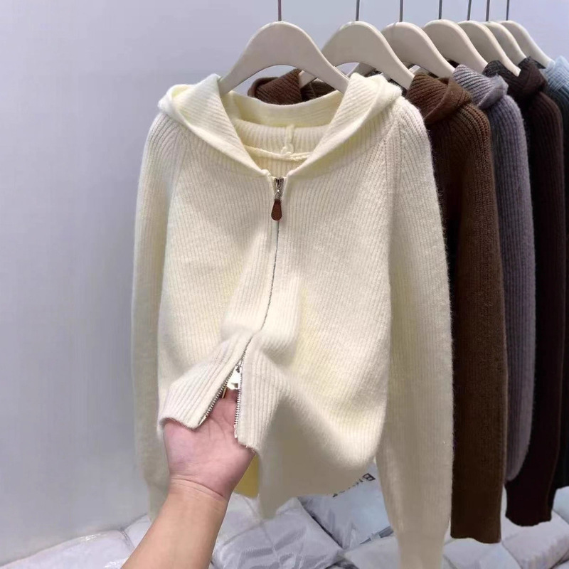 Korean Style Double Zipper High-End Hooded Cardigan Jacket for Women in Autumn and Winter Casual Pit Strips with Knitted Sweater Bottoming Shirt Korean Style Double Zipper High-End Hooded Cardigan Jacket for Women in Autumn and Winter Casual Pit Strips with Knitted Sweater Bottoming Shirt