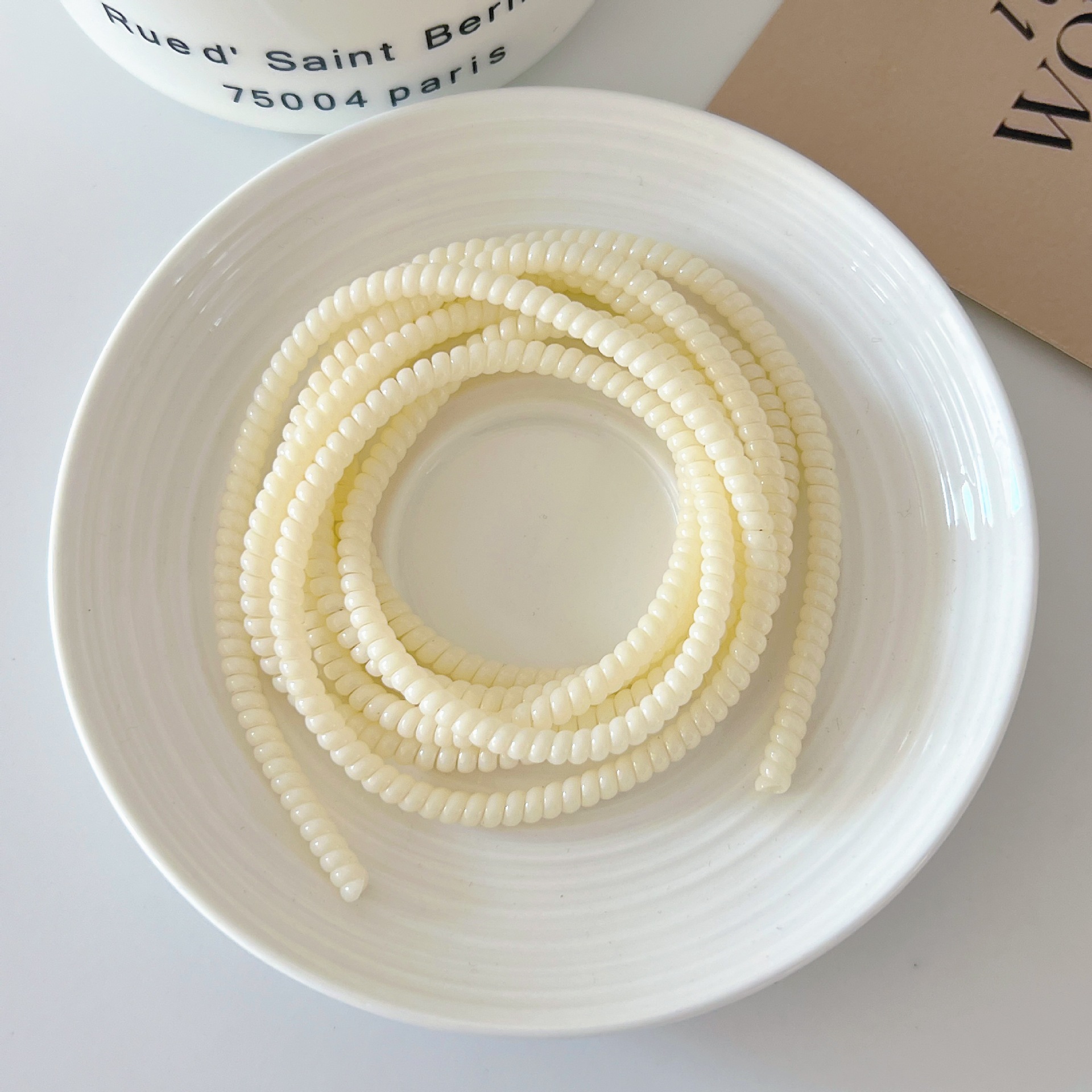 1,4 m 1,6 m cable de datos cuerda de protección anti-suciedad cable de teléfono móvil cuerda de bobinado anti-rotura cargador cubierta de protección de alambre