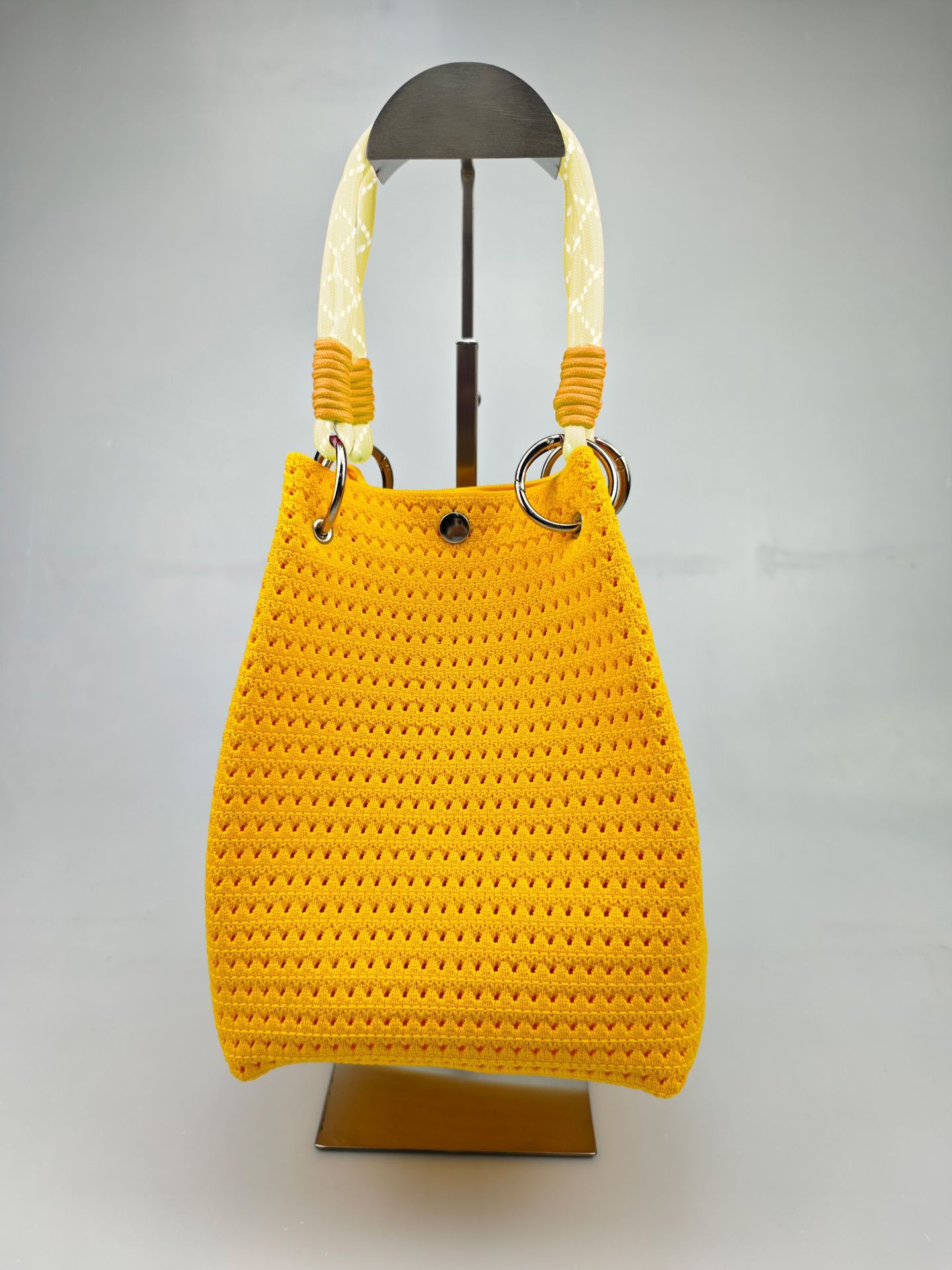 Amarillo