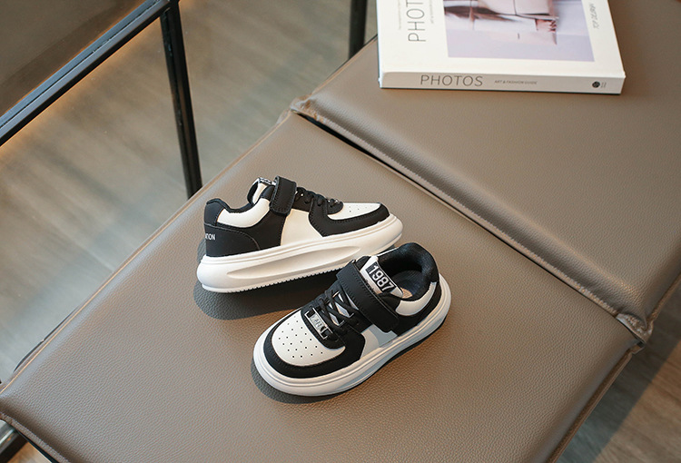 Neue Art von Kinder-Sneakern 2024 Herbst bequeme und modische lässige Sportschuhe für Jungen und Mädchen, mittlere und große Kinder-Schülerschuhe_voghion.com