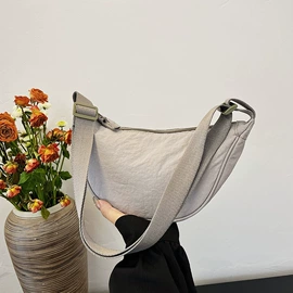 女士单肩包;女士斜挎包;女士双肩包