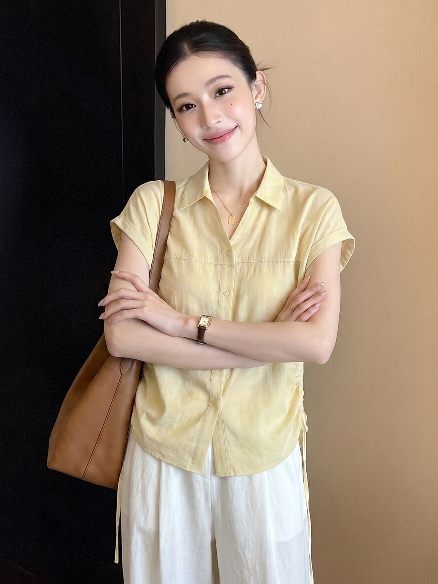 Áo sơ mi ngắn tay nữ màu vàng thiết kế độc đáo, eo thon, dành cho người đầy đặn — xanh lam