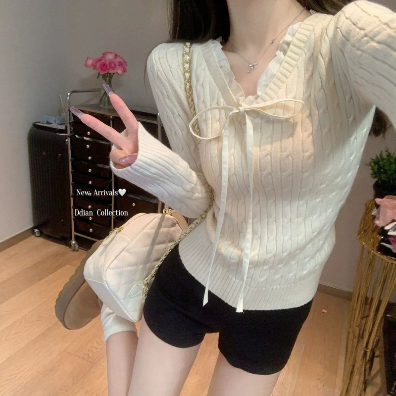 Bow-knot knitted sweater for women, autumn and winter outfit, lace inner top, Korean-style V-neck, slim-fit, long-sleeved sweater