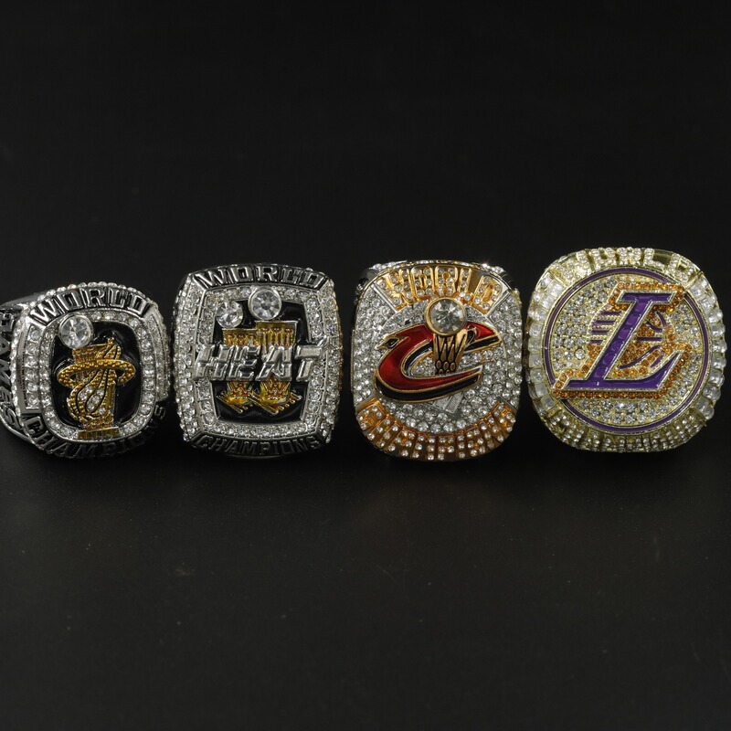 2020 LeBron James 4 Times Championship Ring Heat Rider Lake Set One-piece Flip Design