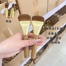 黄狼尾毛粉底刷黄油刀无痕底妆轻薄沧州动物毛化妆刷高端不吃粉