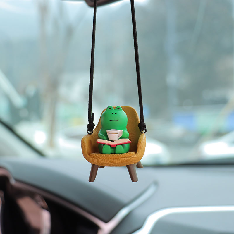 Cartoon frog sitting sofa cross-border car decoration interior pendant pendant car pendant decoration