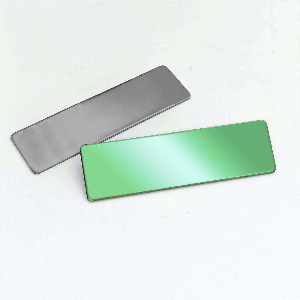 Зеленый, зеркальный эффект