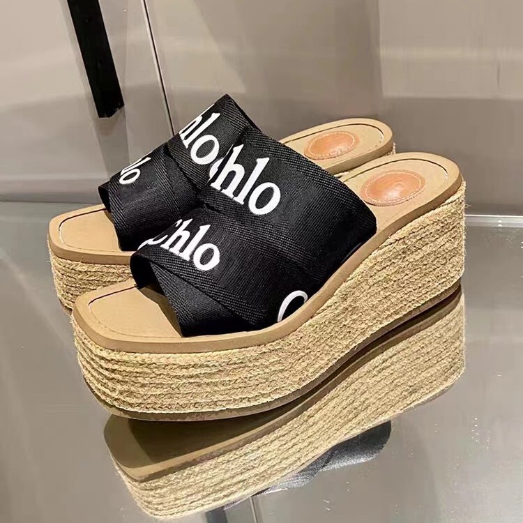 2024 Summer Square-Toe Woven Platform Thick-Soled Mules for Outdoor Casual Vacation Beach Cross-Strap Flat Slippers for Women Comfortable