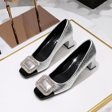 5299-K32 Korean version light luxury women's shoes, thick heel, mid heel, shallow mouth burst pattern splicing, square head metal rhinestone buckle single shoe