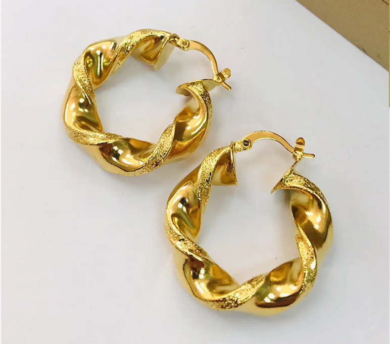 1 Par Estilo Sin Giro Cobre Enchapado Chapado En Oro De 18 Quilates. Aretes display picture 6