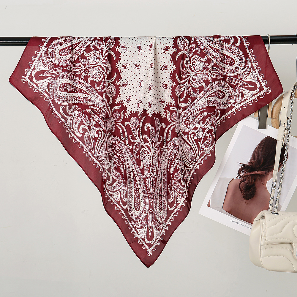 Flor de anacardo europea y americana transfronteriza 70 bufanda de seda de imitación retro todo-fósforo bolsa atada bufanda cuadrada bolsa atada bufanda de seda scarf al por mayor