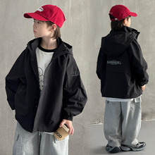 男童连帽外套春秋季中大童潮酷休闲冲锋衣男孩大码宽松户外运动服