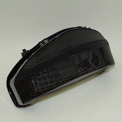 Applicable to Honda CBR929RR 2000-2001 modified motorcycle LED tail light brake turn signal assembly (Motorcycle tail) - smoky-black