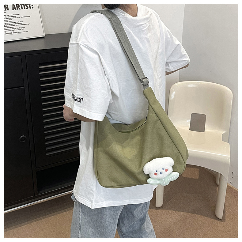 "2024 Autumn New Style Japanese sweet and fashionable single-shoulder bag, simple and cute crossbody bag, one-piece consignment. undefined