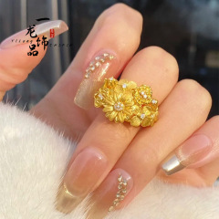 ゴールドストアと同じスタイルの花の花輪リング女性用イミテーションゴールドライト高級ニッチハイエンド新しい中国風のレトロなリングアクセサリー