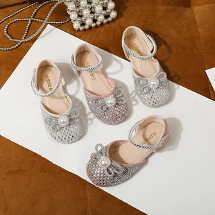 Girls Sandals Summer 2023 New Baotou Medium and Large Children Princess Shoes Soft Sole Easiest for Match Baby Girl Single Shoes Rhinestones