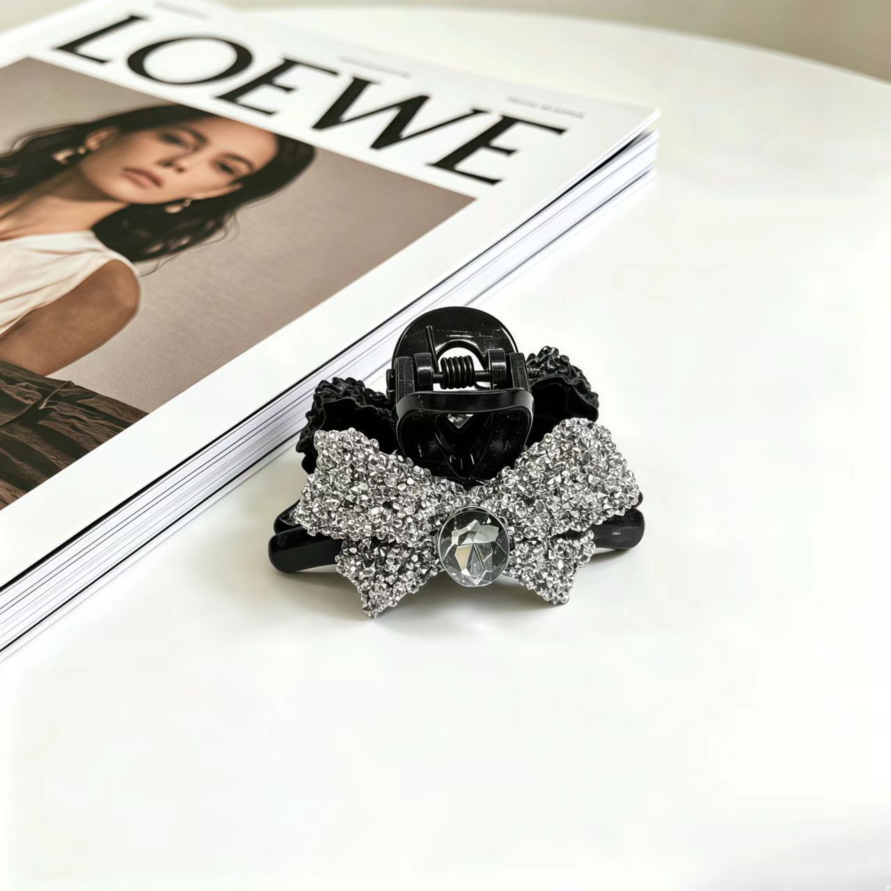 87#【라이트 블랙】작은 나비【4.5cm】