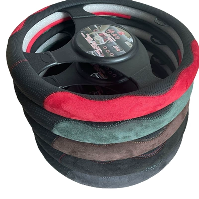 Steering wheel cover: Suitable for All Seasons, Non-Slip