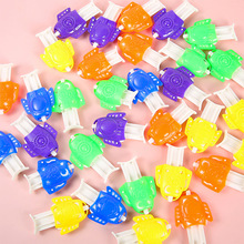 传统滋水枪糖果色迷你针筒儿童水枪 夏季玩水枪 儿童戏水玩具水枪