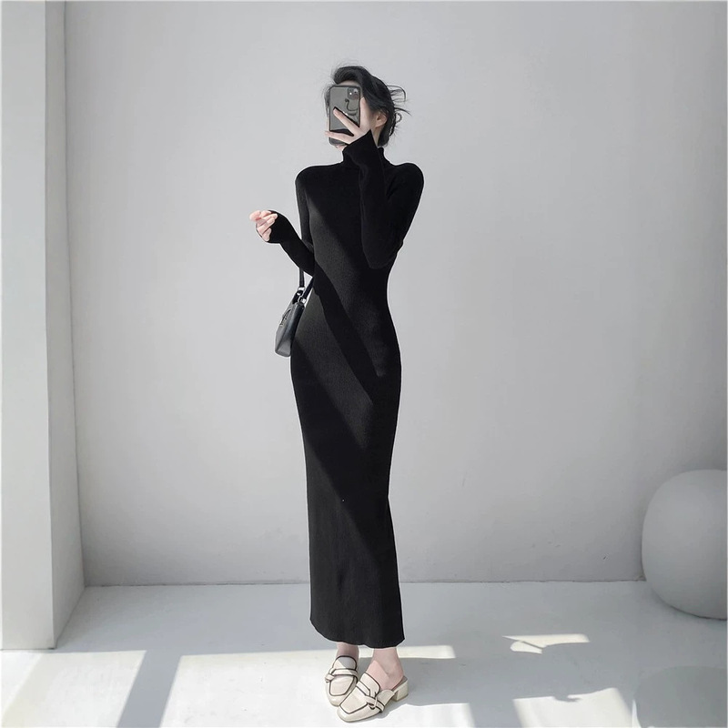 Extra-long, floor-length sweater dress for tall women, autumn and winter, high-neck, slim-fit, body-hugging knit dress Extra-long, floor-length sweater dress for tall women, autumn and winter, high-neck, slim-fit, body-hugging knit dress