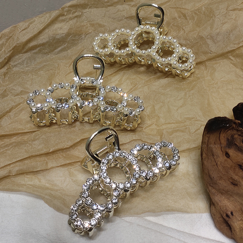 Metal Pearl Rhinestone Catch Clip display picture 2