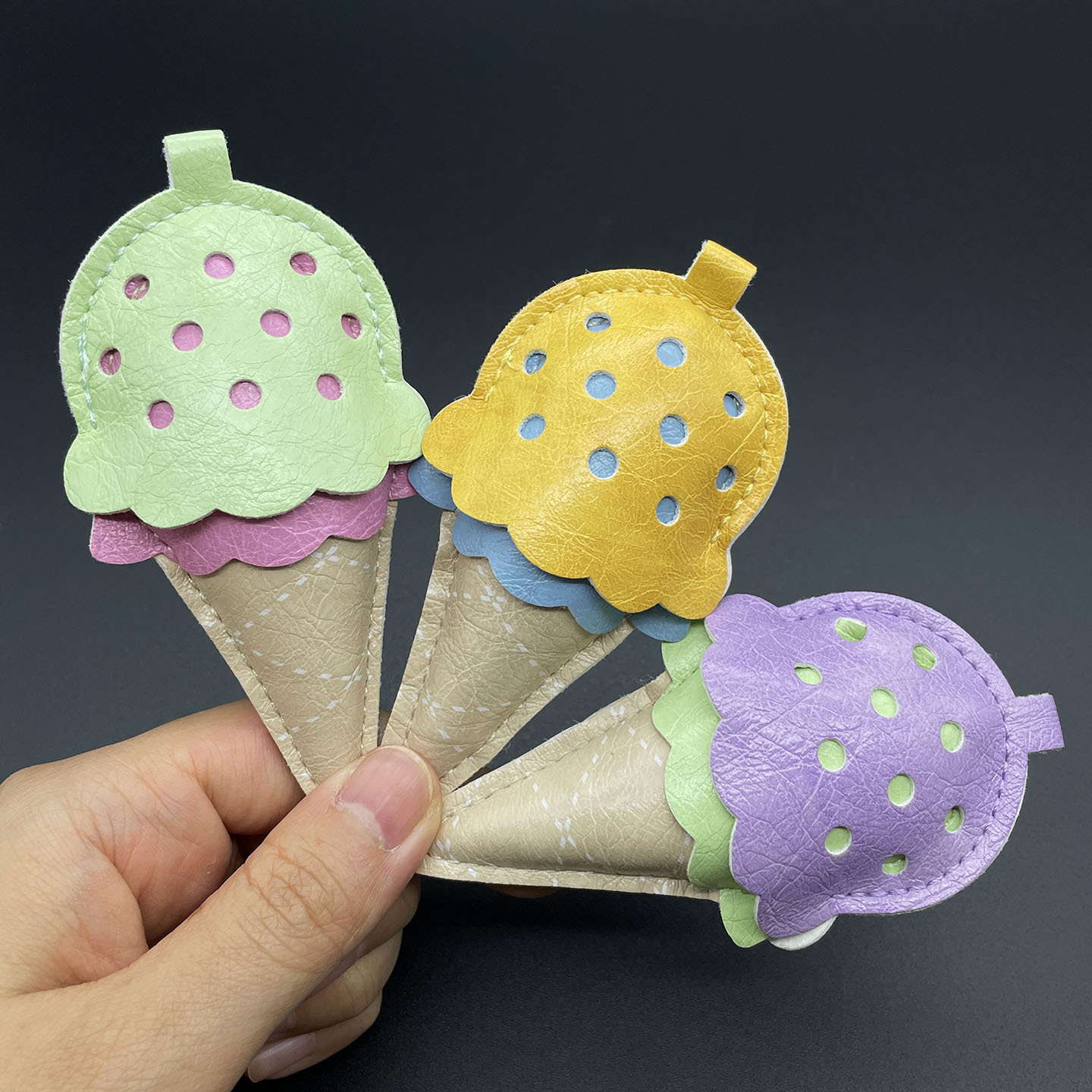 Hermoso helado bolso de cuero colgante llavero helado barril adornos adornos colgantes de llaves de automóvil estuche de teléfono image 5