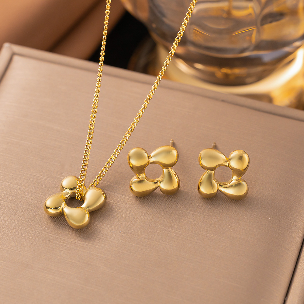 Juego de joyería de acero de titanio 2023 – collar, aretes, de alta gama, venta al por mayor