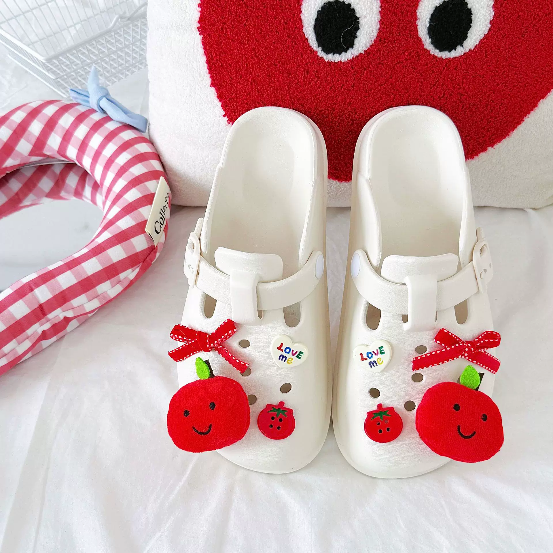 哇噢定制少女拖鞋女洞洞鞋夏季外穿包头舒适百搭海边踩屎感沙滩鞋