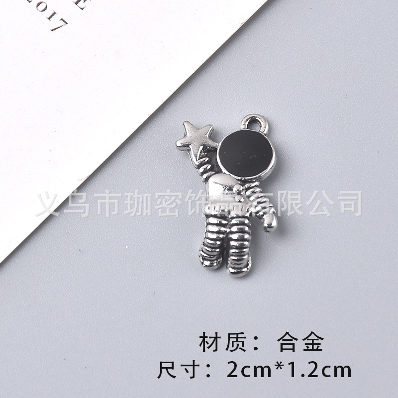 Collar de calle europeo y americano moda masculina hip hop estilo frío todo partido Internet celebridad aleación personalidad moda femenina ins suéter cadena colgante