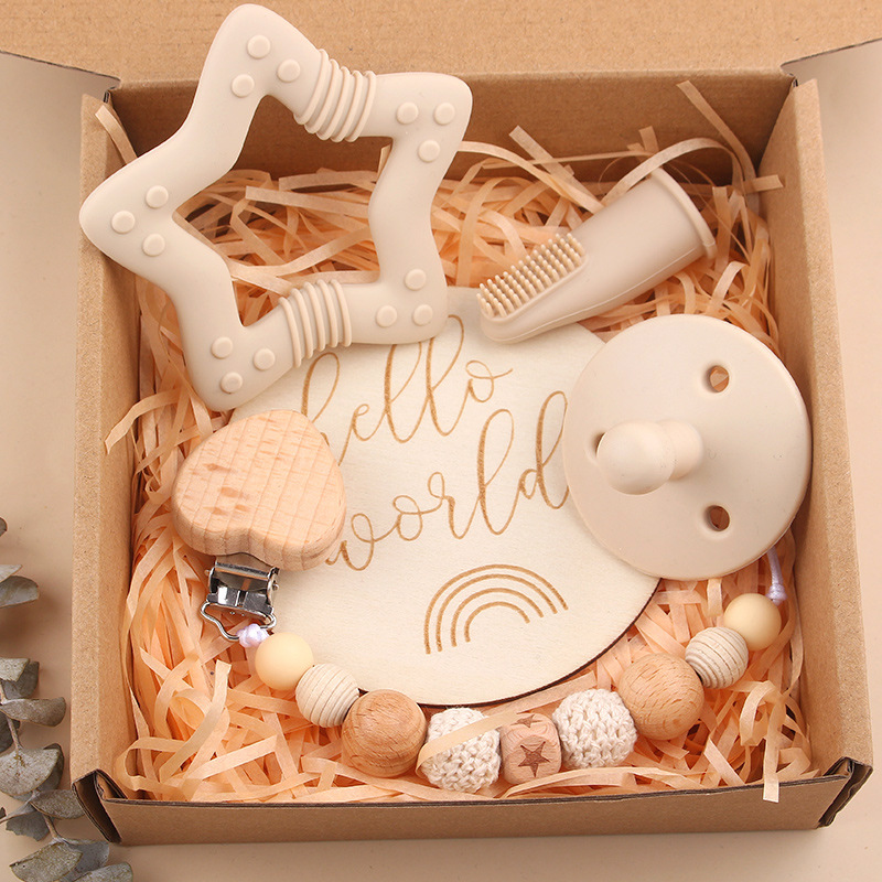 Nuevo bebé dibujos animados penta-planta de hayaja goma de bambú arco correa de cabello calmante tetina cadena set de cinco piezas