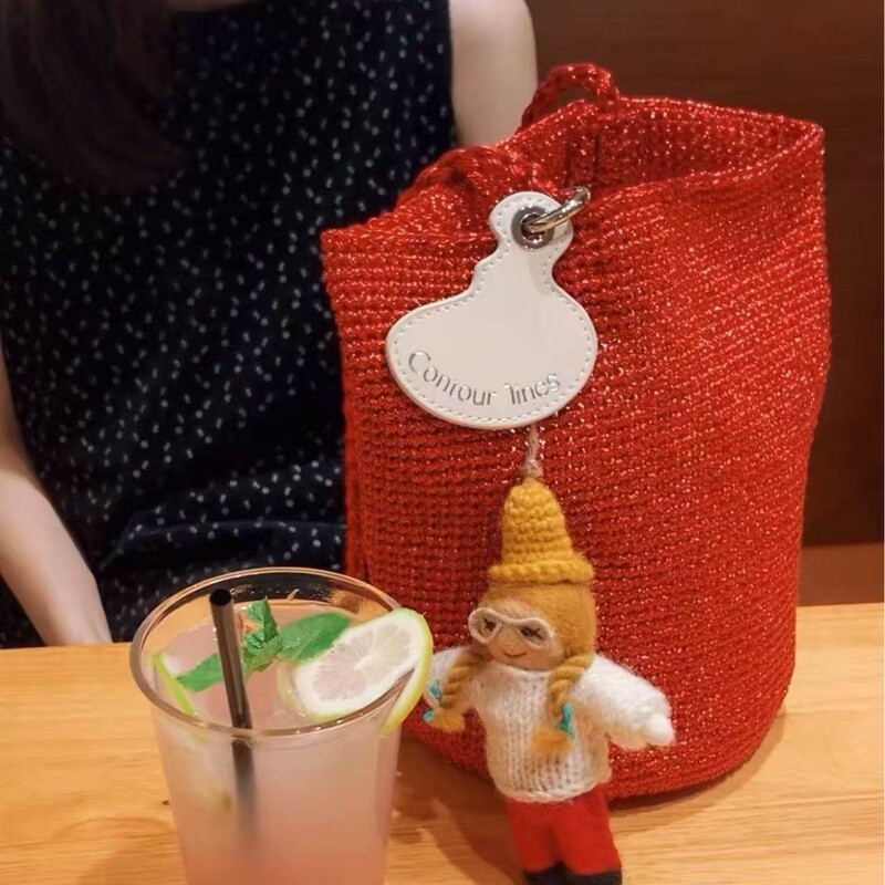 Niche Handmade Woven Bag for Women, Silver Shoulder Underarm Handbag, Korean Shoulder Bag, Versatile Bucket Bag Niche Handmade Woven Bag for Women, Silver Shoulder Underarm Handbag, Korean Shoulder Bag, Versatile Bucket Bag