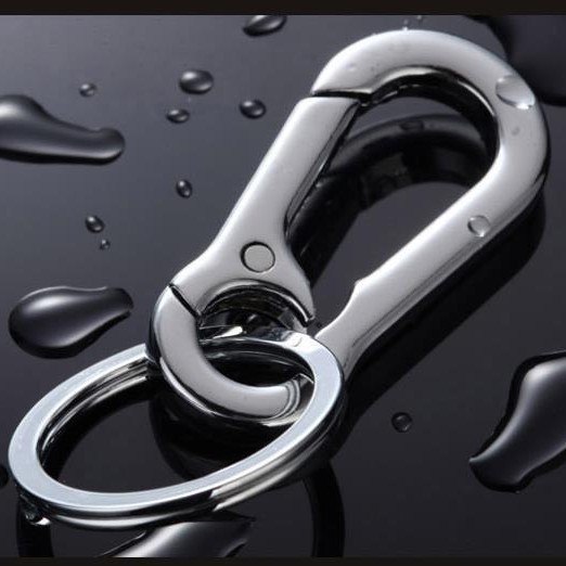 작은 금속 버클