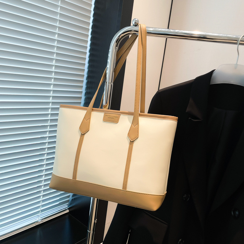 Bolso simple de gran capacidad para mujer 2024 otoño e invierno bolso de moda de todo fósforo de estilo coreano bolso de hombro de ocio de viaje al trabajo