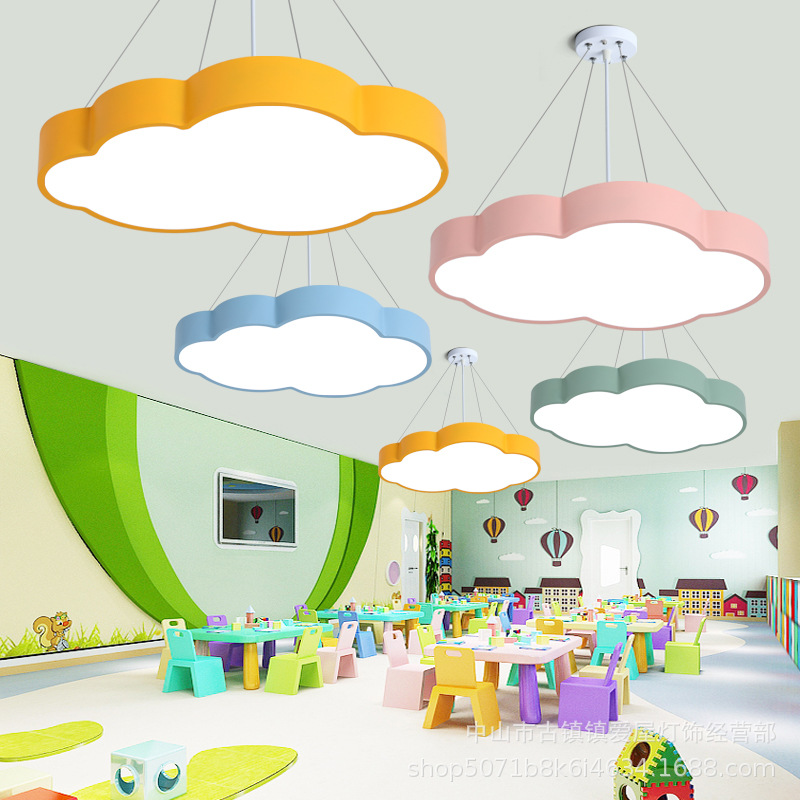 White cloud pendant light for kindergartens, ceiling lights for children's rooms, ceiling lights for school classrooms, corridors, training institutions, and lobby lights.