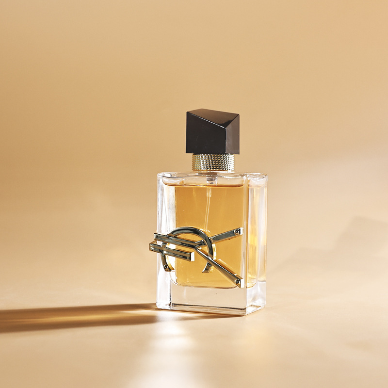 Perfume amante de la libertad de la fragancia floral de agua fresca fragancia natural perfumes de chicas duraderas fabricantes al por mayor
