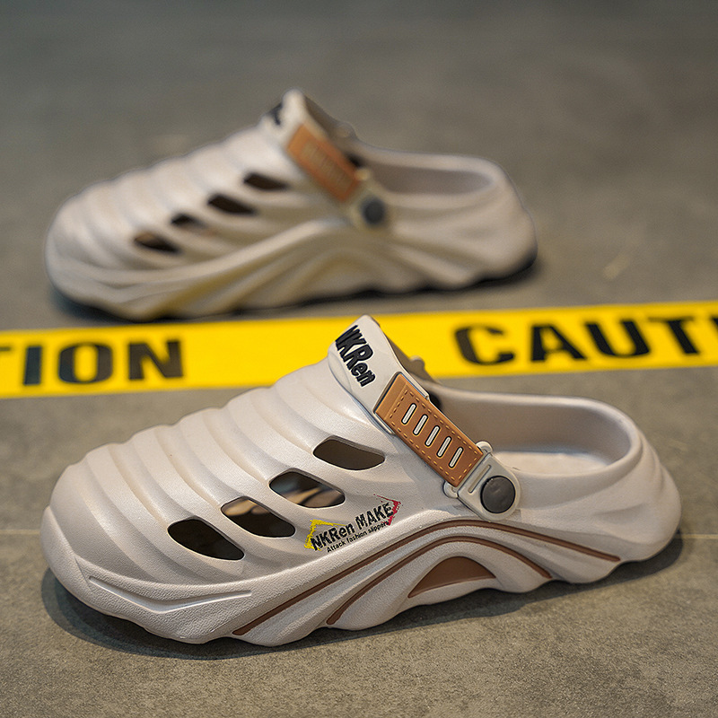 Sandalias y pantuflas de distribución transfronteriza para hombres, ropa exterior de verano, suela gruesa, sensación de mierda, sandalias de playa, tendencia, conducción de dos manos, talla grande