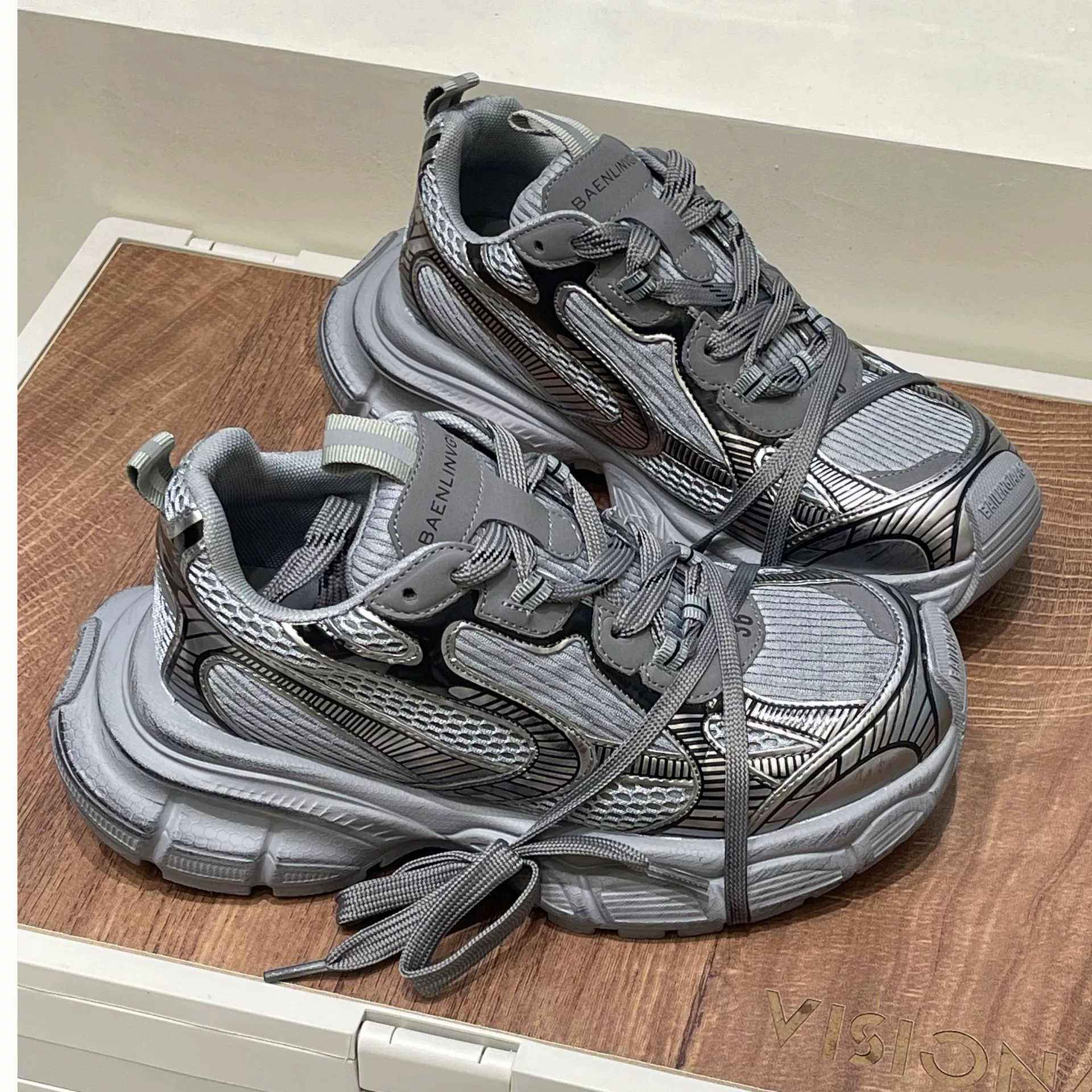 Кроссовки dad unisex 2023 с толстой подошвой, ретро повседневные, массивная платформа, разные цвета/размеры