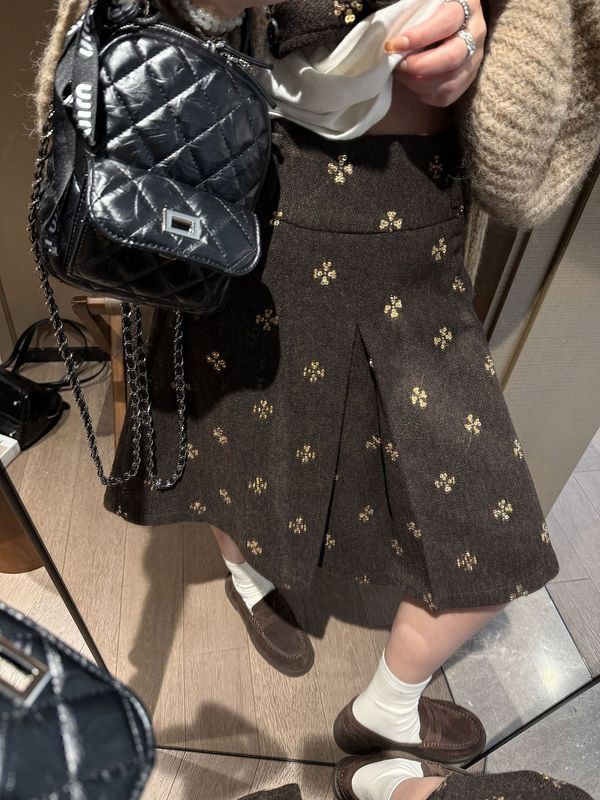 氛围感金色重工珠片百搭小香风西装外套/百褶裙/马甲三件套女新款|undefined