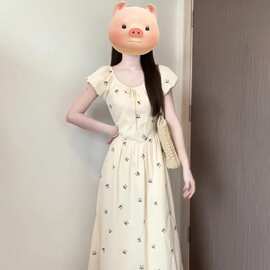 跨境2026新款高级感碎花连衣裙子夏季女装小个子收腰包臀长裙女
