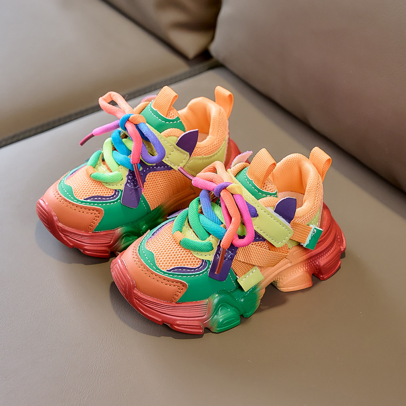 Zapatos deportivos infantiles primavera y otoño para niños y niñas, zapatos transpirables para padres, zapatos de estudiantes de malla, protección ambiental transfronteriza