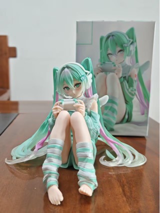 p game console Hatsune Holiday Memories Future Series peripheral anime figure car ornament trendy model gift