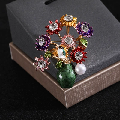 Factory direct supply enamel vase flower arrangement brooch fashion temperament all-match pearl plant flower series clothing accessories (Yaxa sancaqları) - color