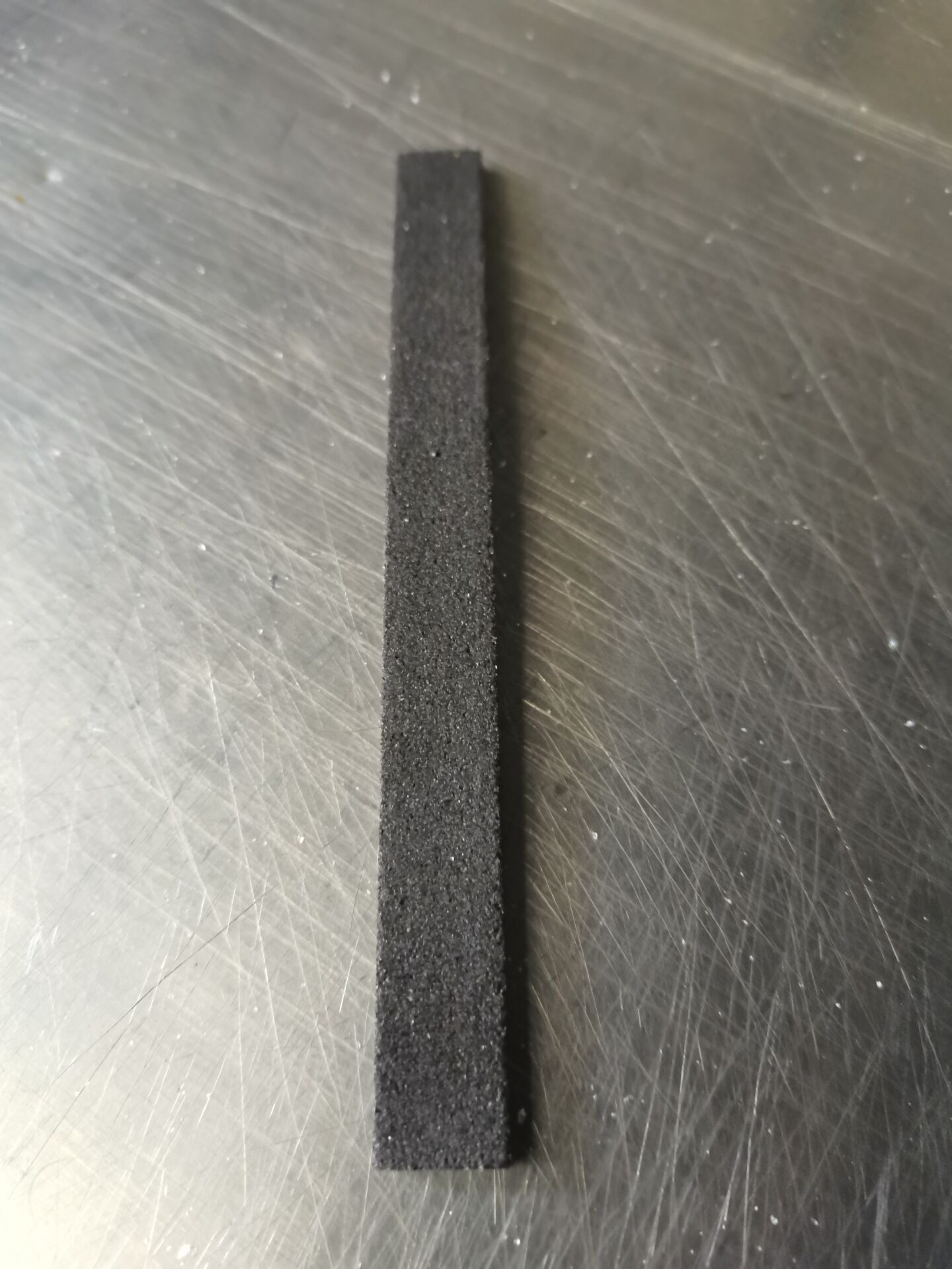 厂家供应黑色EVA硬泡沫卡槽零部件卡槽包装泡沫/成型异形卡槽包装