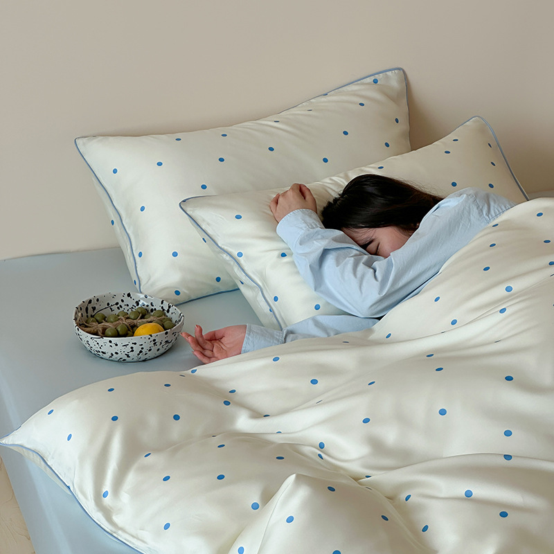 Minimalist Four-piece Tencel Sheet Set In Blue Polka Dot Pattern_voghion.com