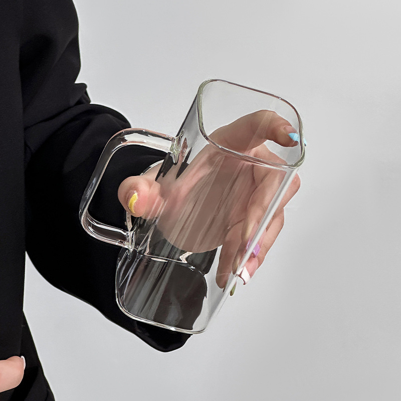 Taza de vidrio cuadrada con mango de color Taza de jugo de leche Taza para el hogar simple transparente Taza de agua de vidrio de borosilicato